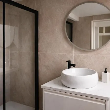 Appartement Chic Renove A 5 Min Du Palais & De La Croisette