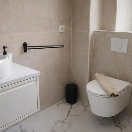 Chic Renove A 5 Min Du Palais & De La Croisette Appartement *